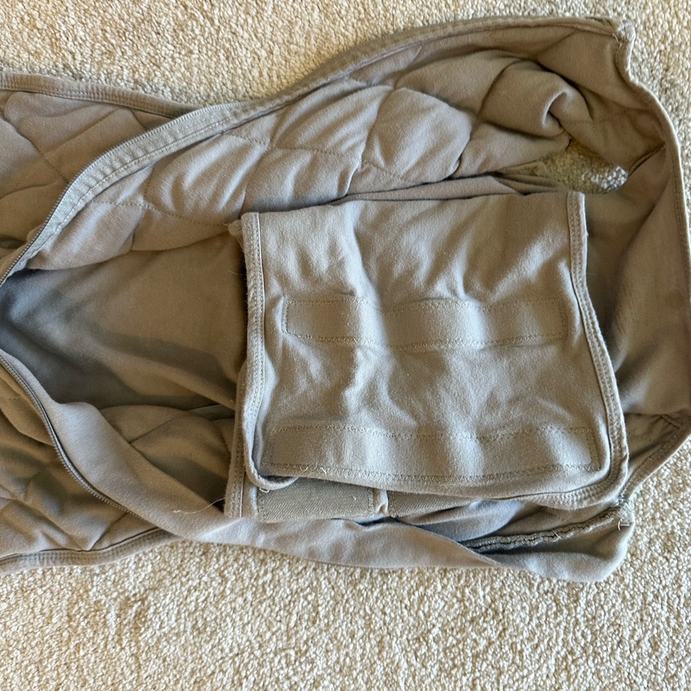 Dreamland Baby weighted sleep sack - Picture 4 of 5